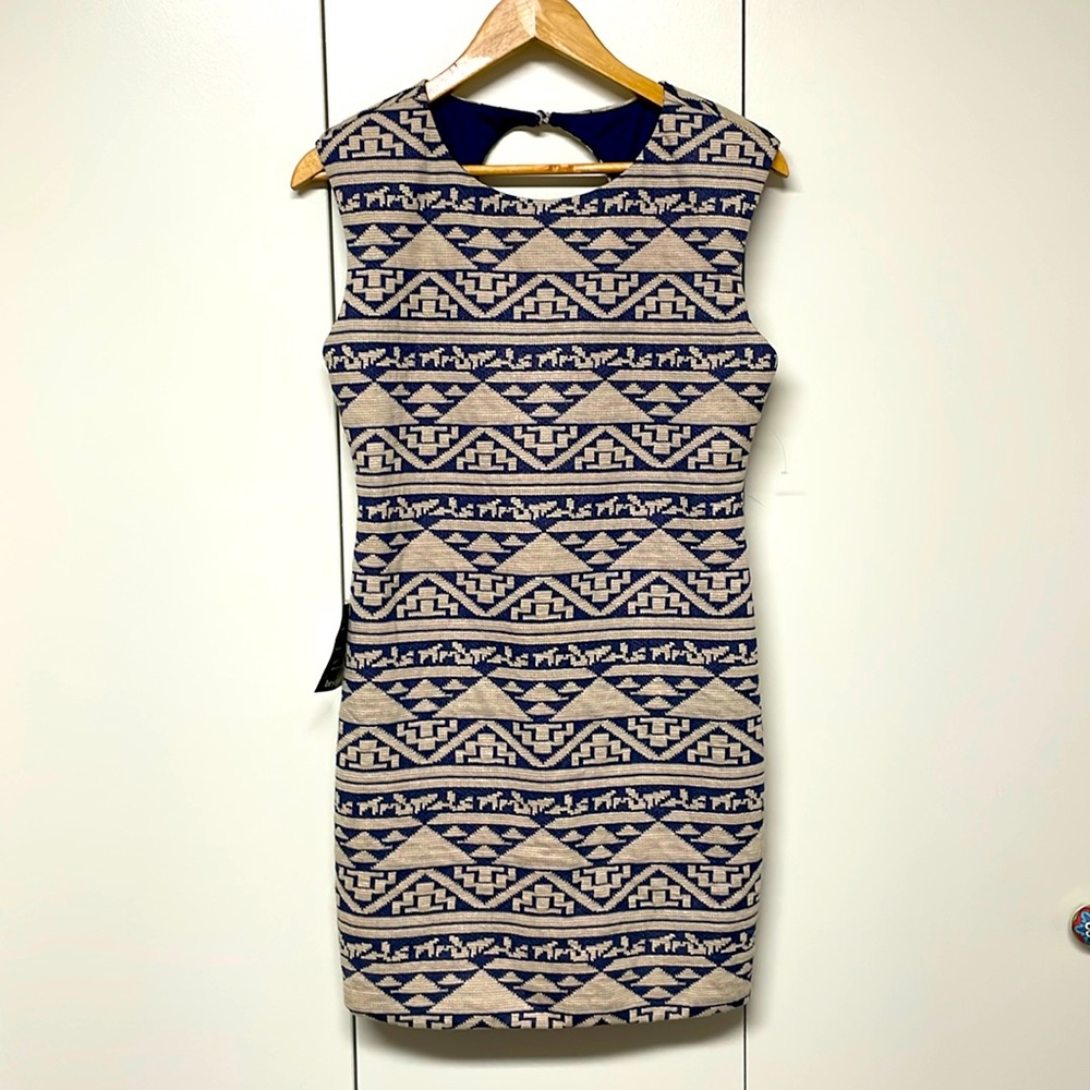 NWT sleeveless Aztec print dress